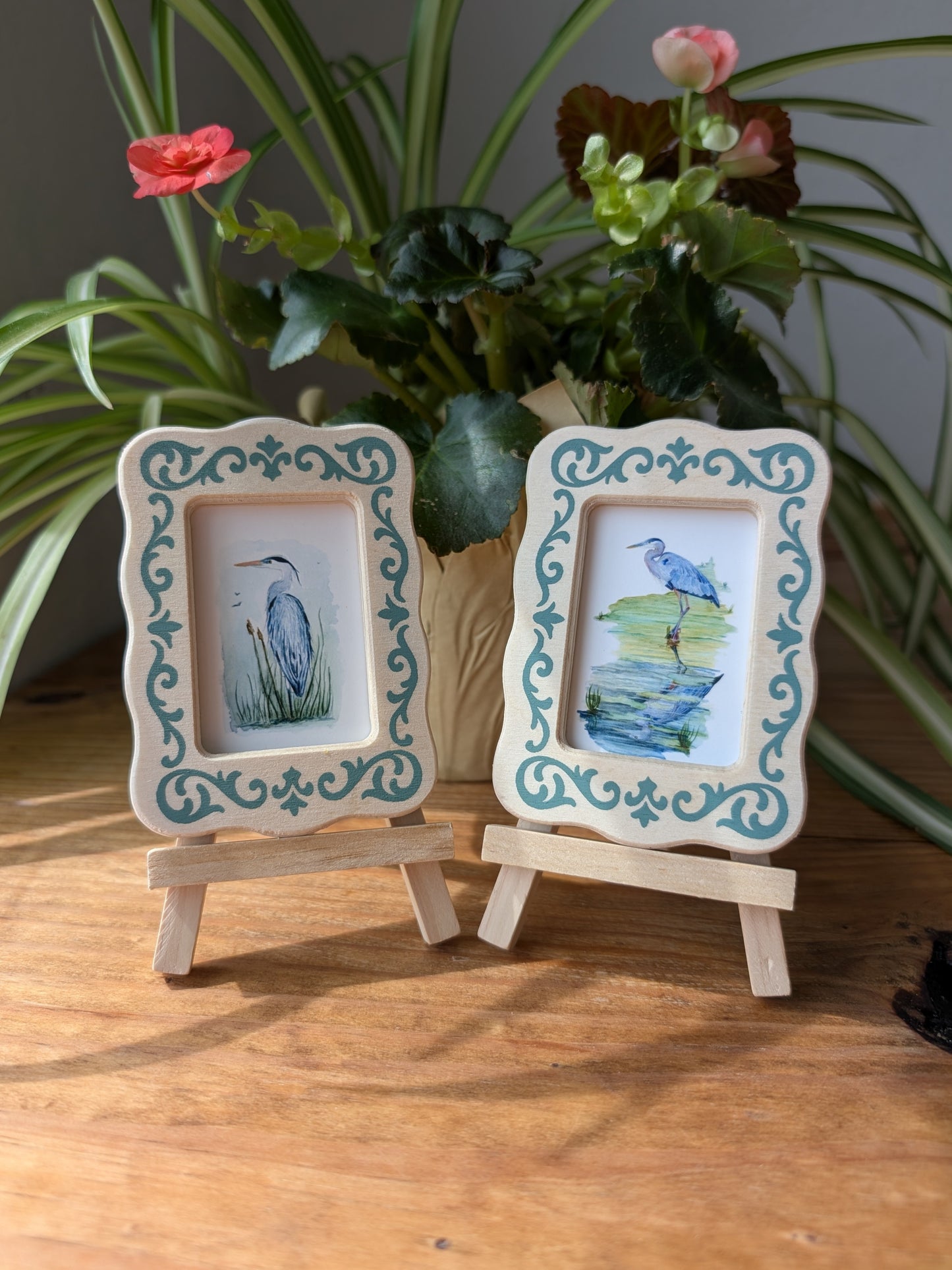 Set of 2 Mini Heron Art Frames with Easels – Miniframed – Ready to Display