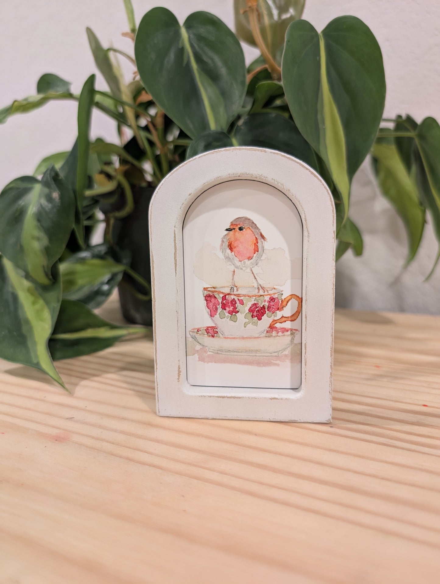 Mini Robin Bird on Teacup Art Print - Wood Arch Frame - Lora Cavallin Art