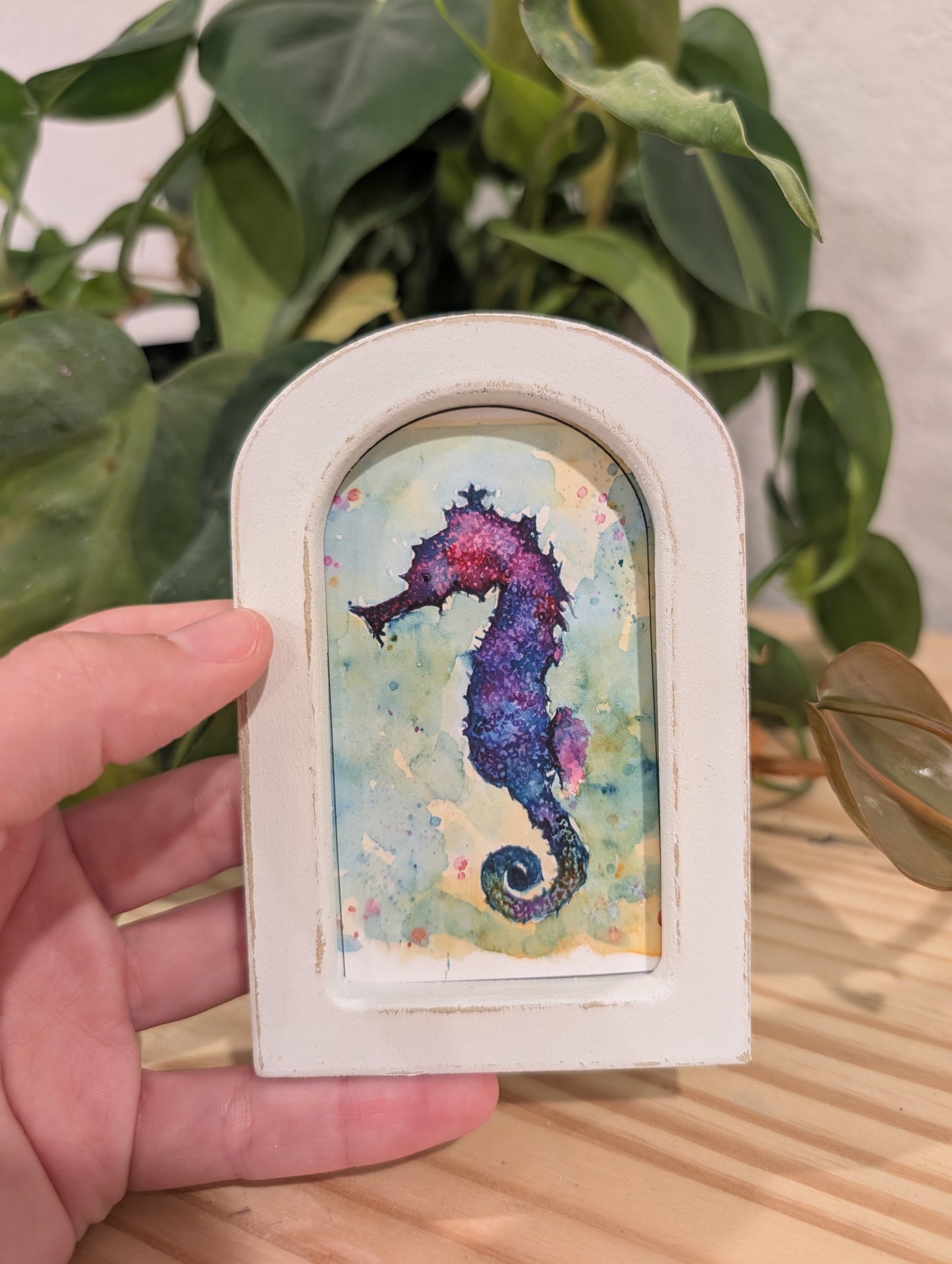 Mini Seahorse Art Print - Wood Arch Frame - Lora Cavallin Art